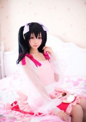 揉她的大白胸把她摸出水了日本_BD国语完整版观看