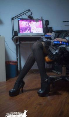 成人午夜三级一区二区_4KHD在线观看