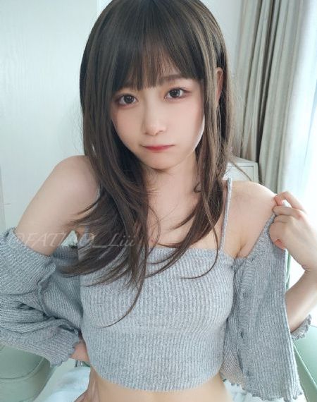 思思热精品视频免费在线_短视频完整无删减版