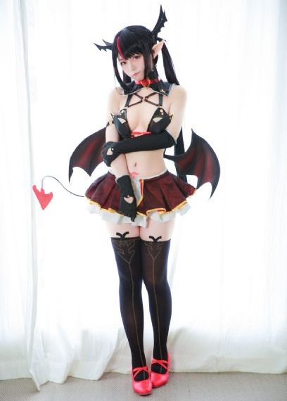 美女和男人床上泡妞免费视频_720免费观看最新