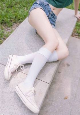 女人18与19毛片免费_720影视在线观看