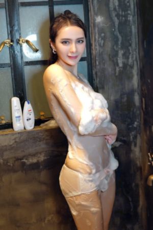 欧美制服丝袜在线_剧情片手机在线看