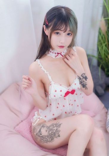 偷偷在线观看美女午夜_HD天堂在线