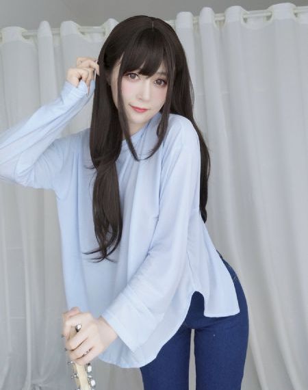 美女脱个精光视频软件_BD国语手机免费观看完整