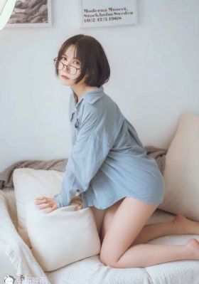 av卡一卡二_剧情片电影完整版在线观看