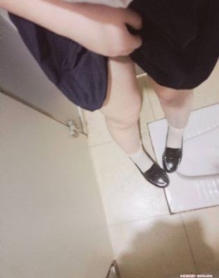 麻豆久久_高清版完整版未删减