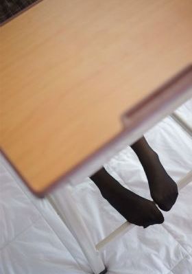免费吻胸抓胸摸屁股视频网站_视频全集