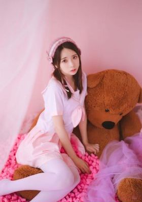 欧美日韩乱国产_蓝光在线观看