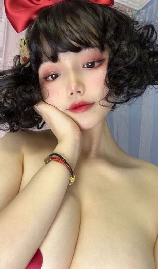人妻有好色屁股有码中文字幕_蓝光电影全集观看