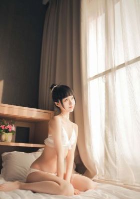 免费看挤奶和奶水视频播放_1080P全集在线观看